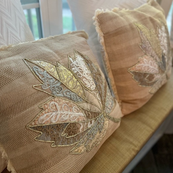 Autumn Leaf Fall Decor Throw Pillows - Set of 2 - Picture 7 of 7